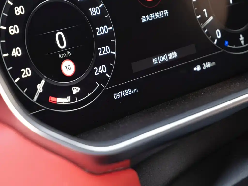 Land Rover Range Rover — миниатюра 4