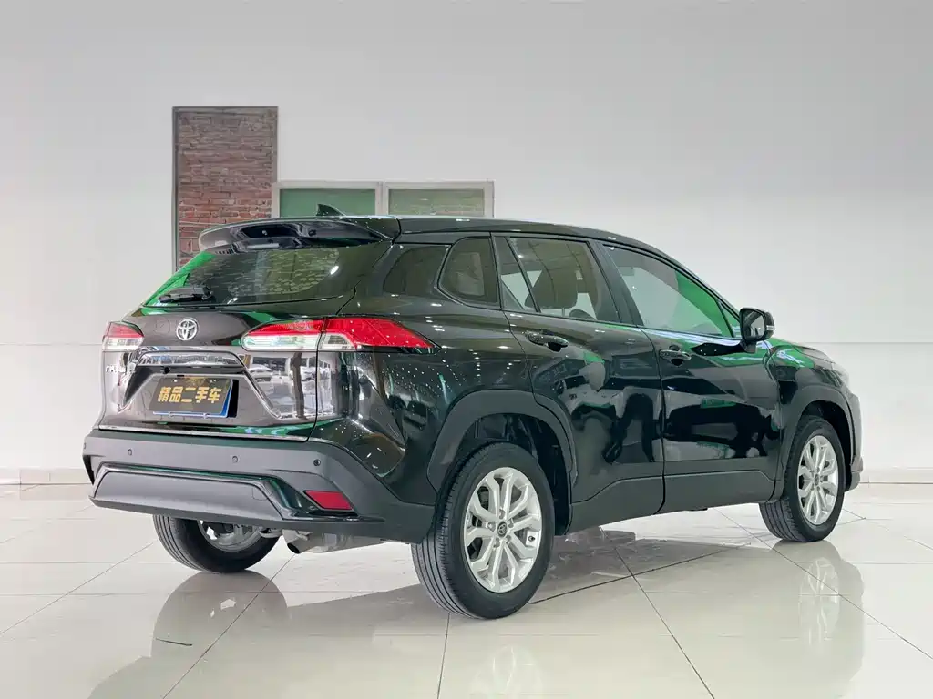 Toyota Frontlander — миниатюра 4