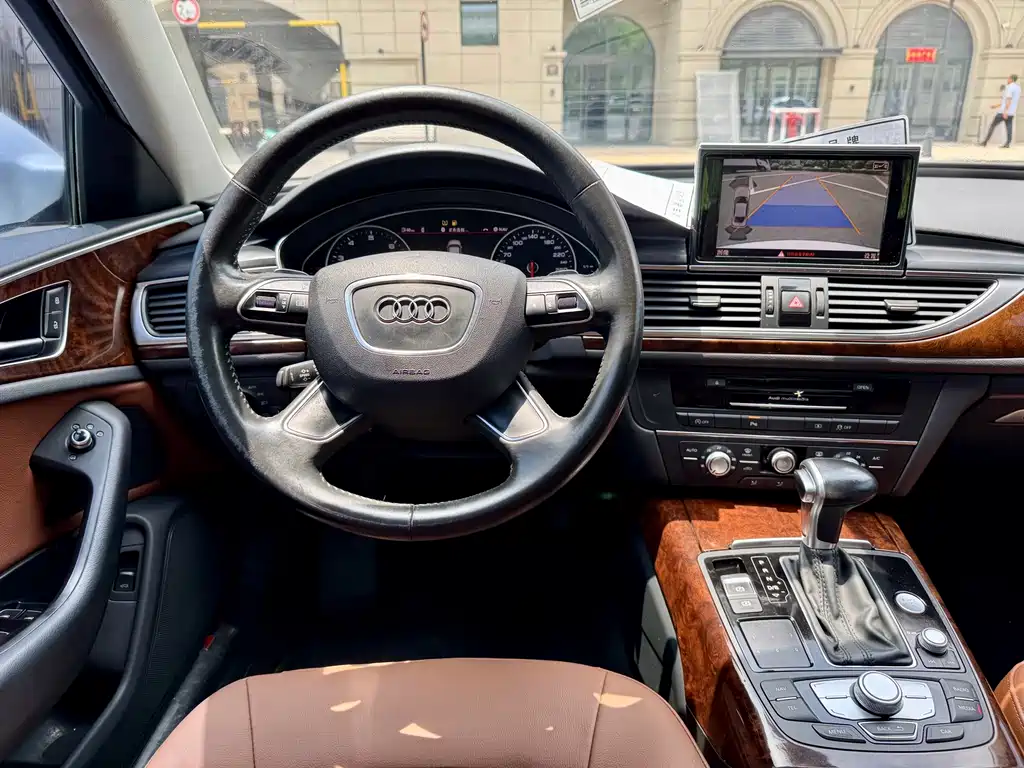 Audi A6L — миниатюра 6
