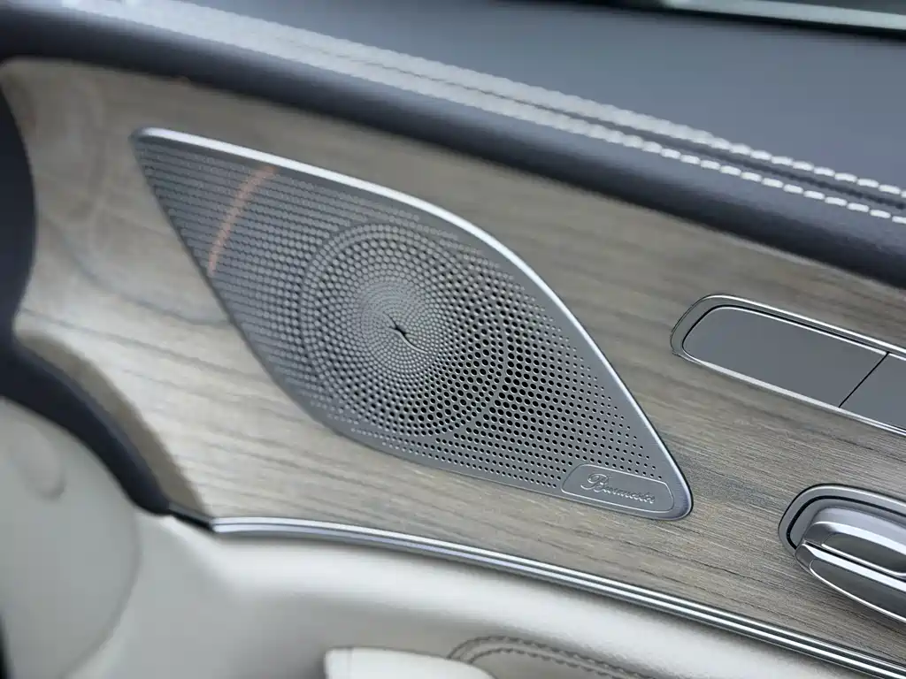 Mercedes-Benz CLS — миниатюра 13