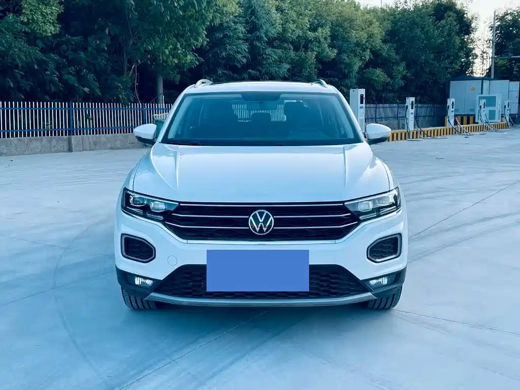 Volkswagen T-Roc — миниатюра 3