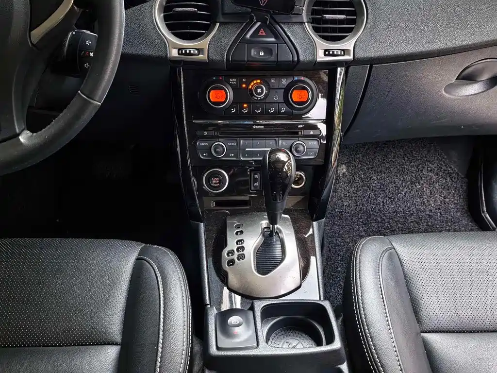 Renault Koleos (Import) — миниатюра 11