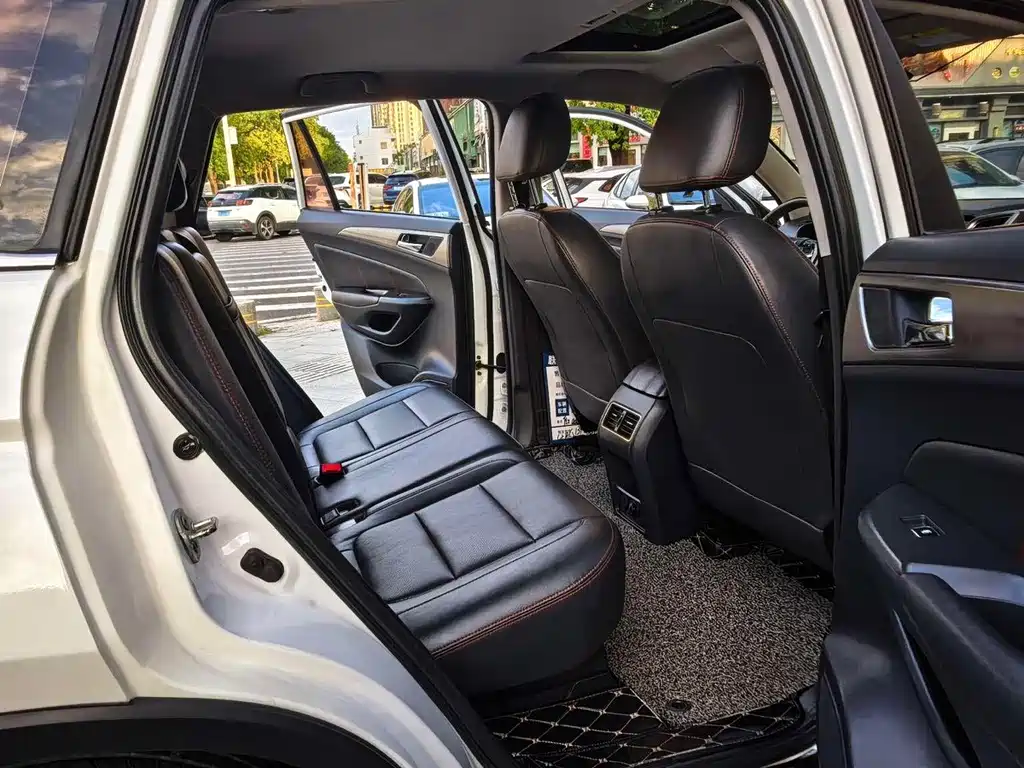 Changan CS75 — миниатюра 10