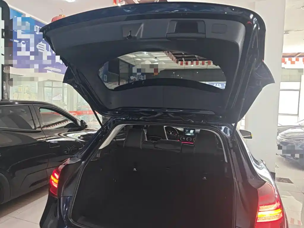 Mercedes-Benz GLA — миниатюра 19