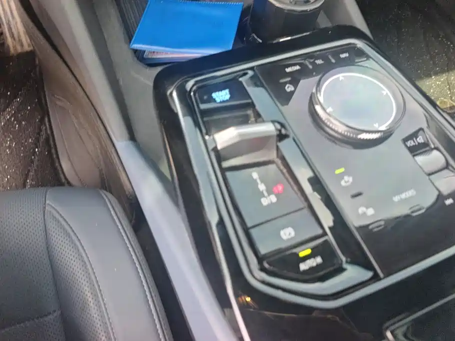BMW i5 — миниатюра 16