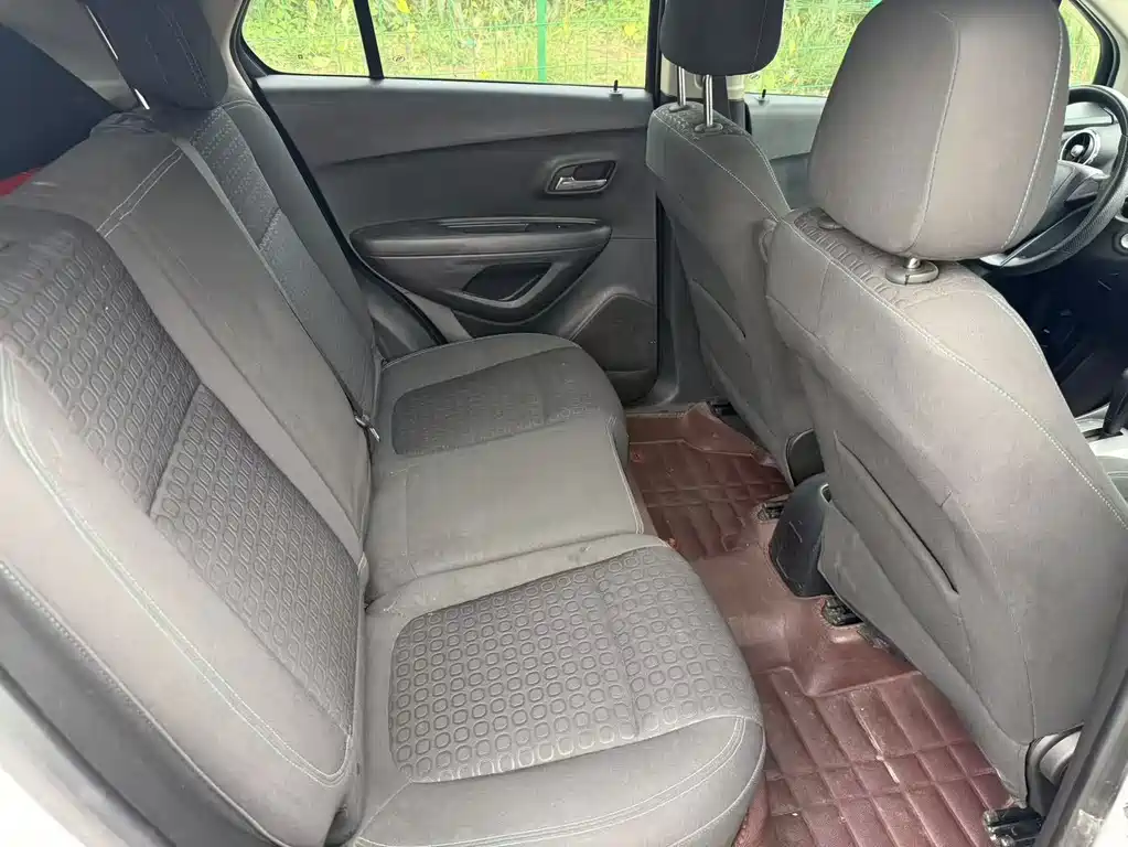 Chevrolet Trax — миниатюра 13