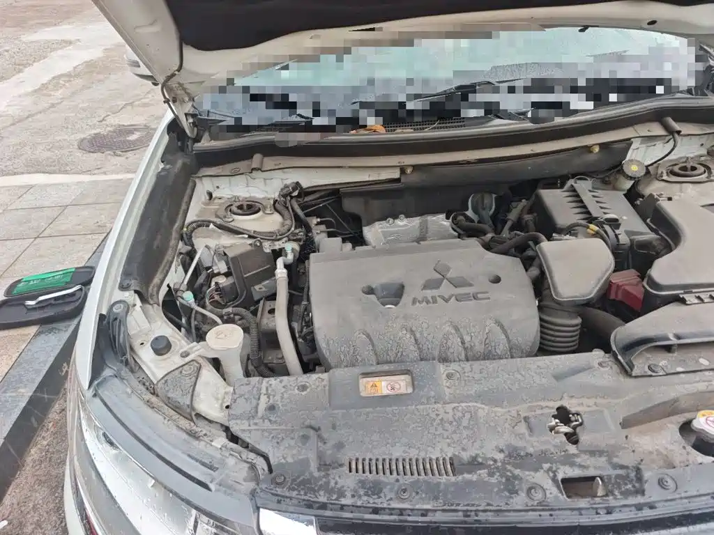 Mitsubishi Outlander — миниатюра 20