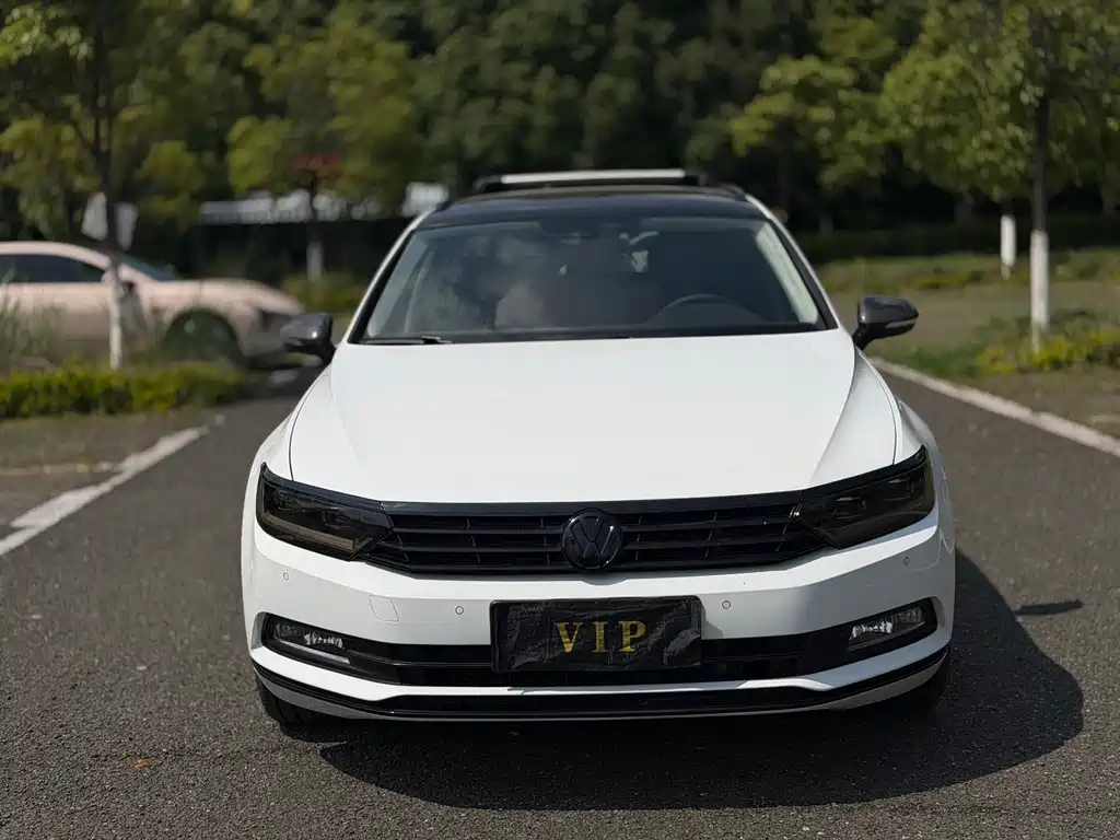 Volkswagen Passat Variant 2018 380TSI