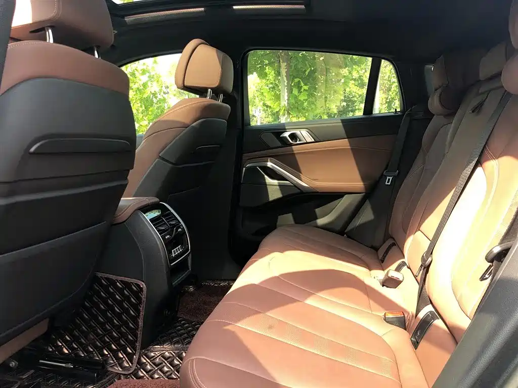 BMW X6 — миниатюра 13