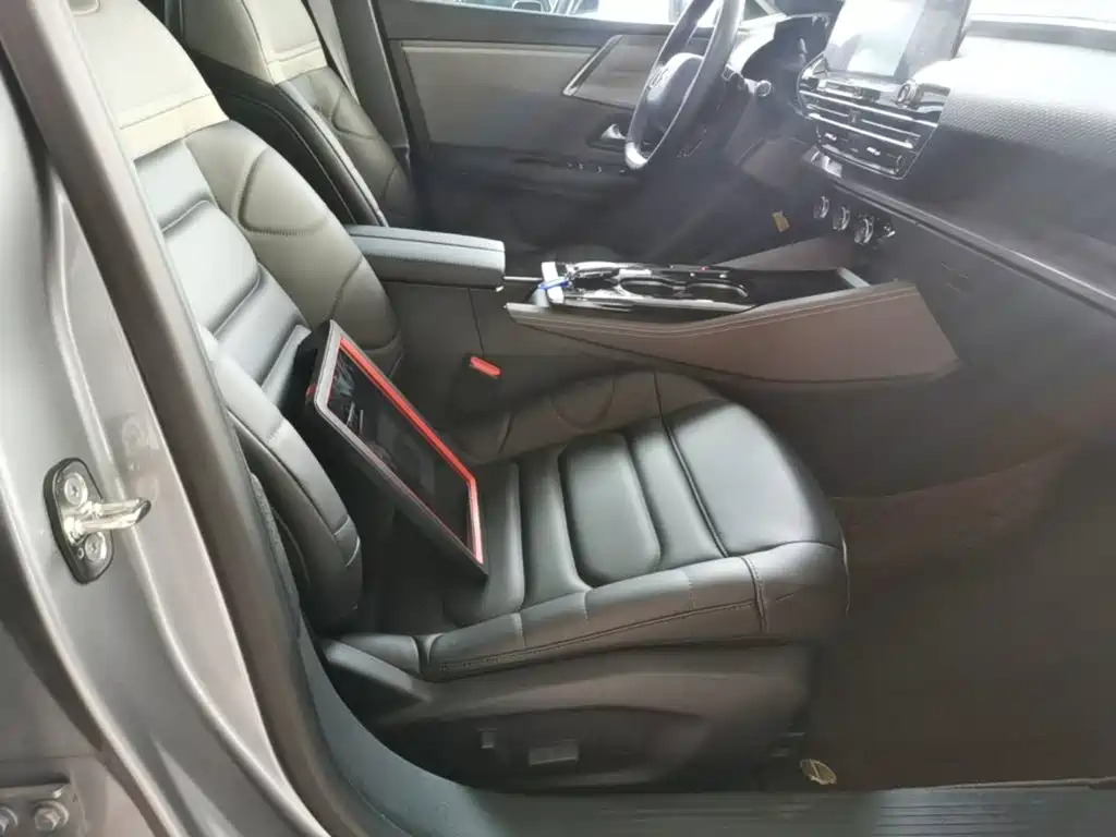 Citroen C5 X — миниатюра 25