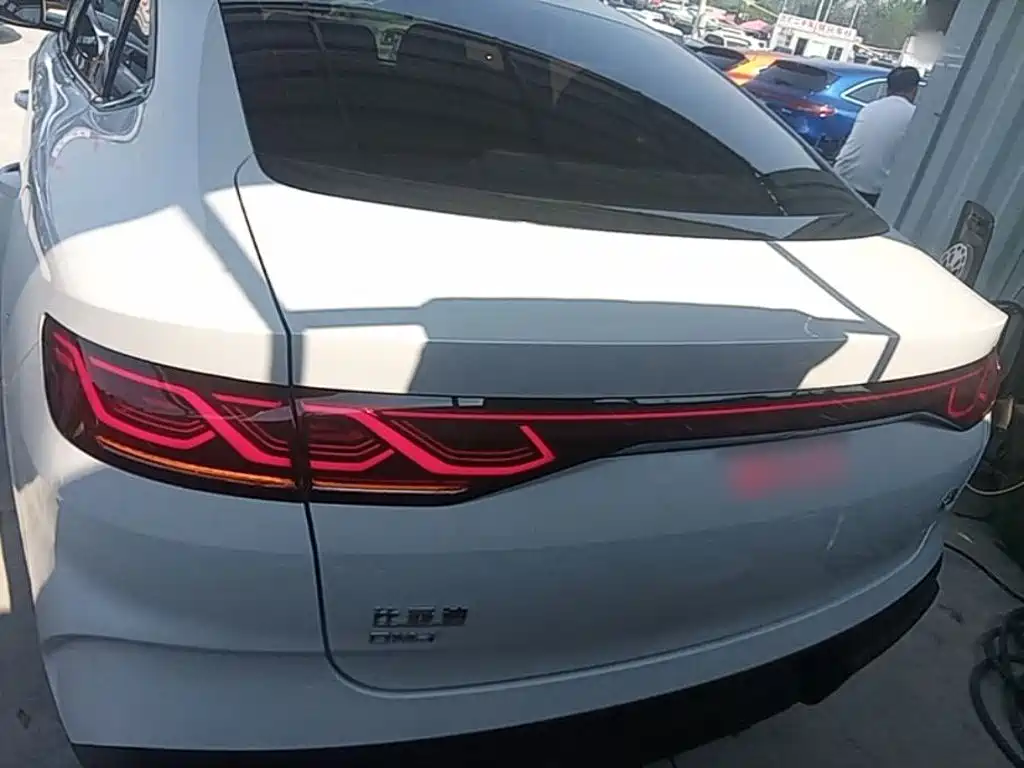BYD Qin L — миниатюра 6