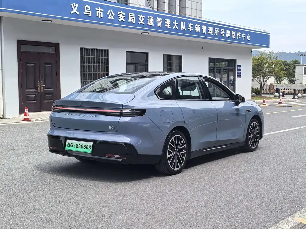 Leapmotor B01 2025 550