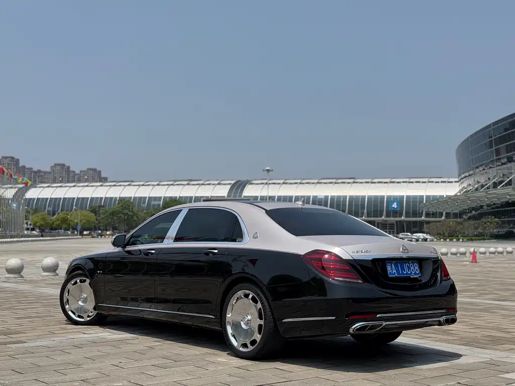 Mercedes-Benz S-Class — миниатюра 2