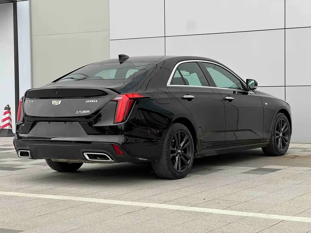 Cadillac CT4 2022 28T Luxury