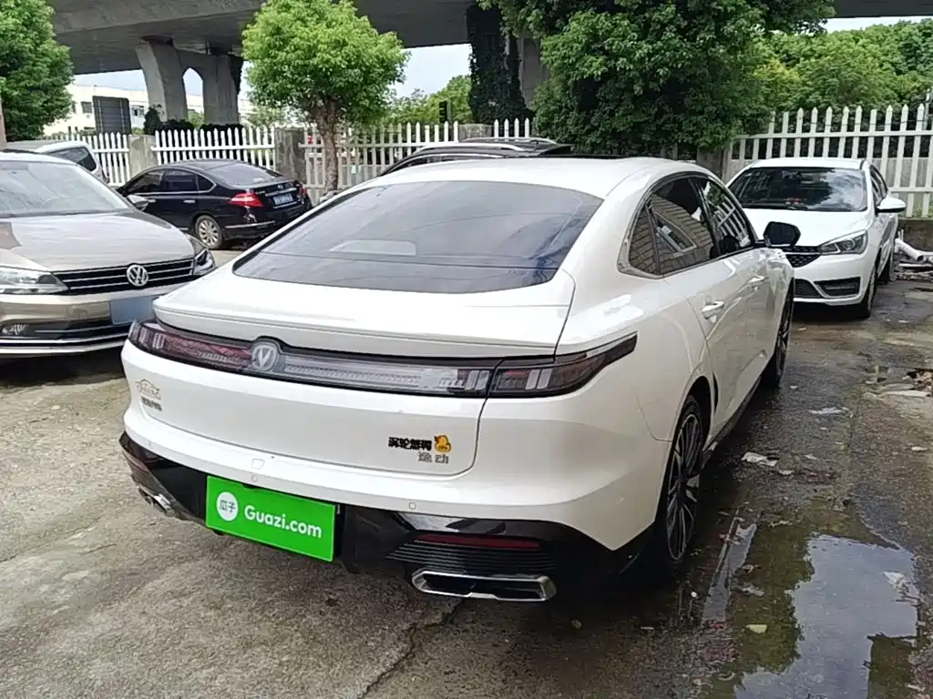 Changan Eado — миниатюра 7