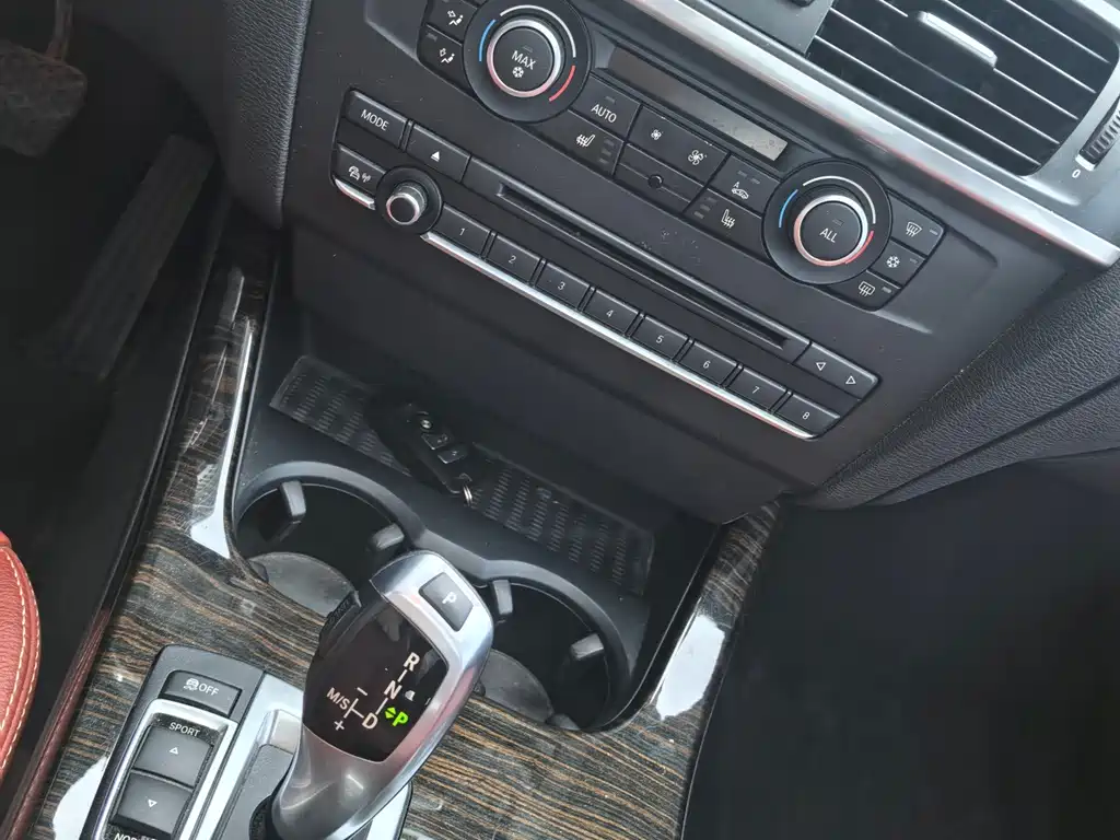 BMW X3 (Import) — миниатюра 8