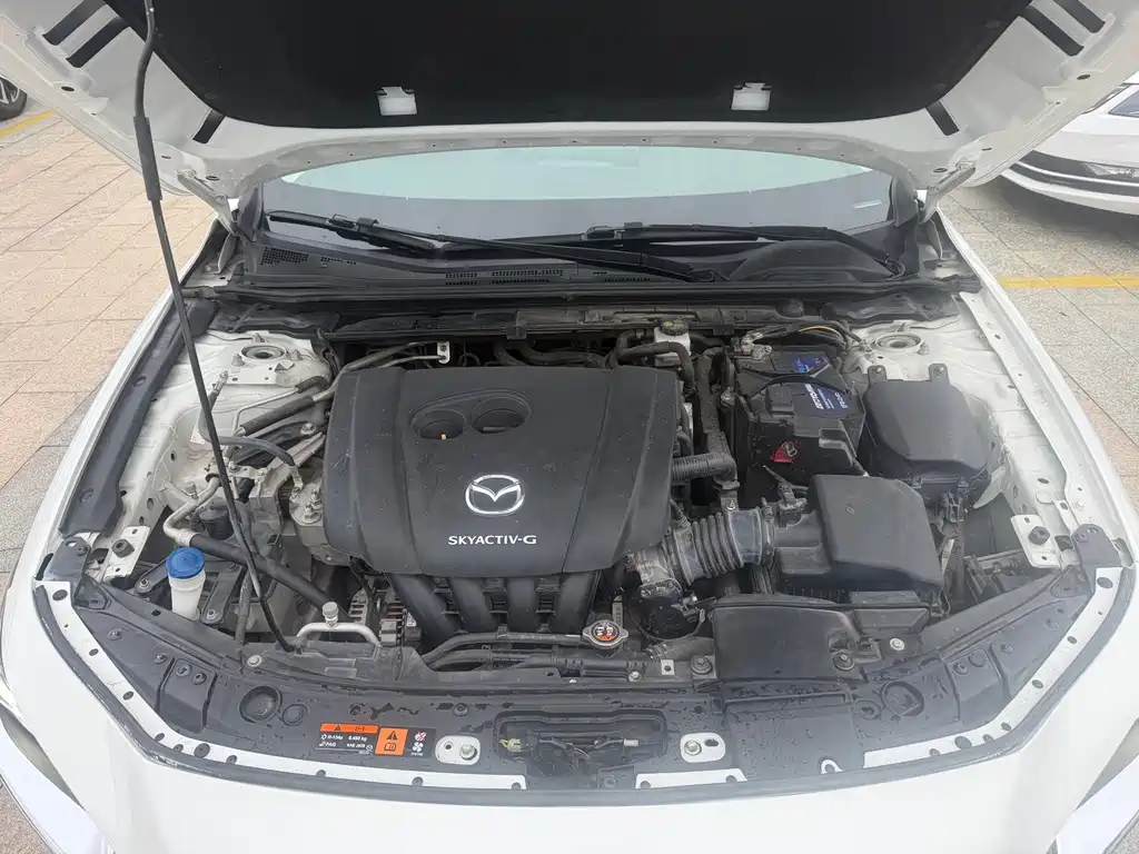 Mazda 3 Axela — миниатюра 6