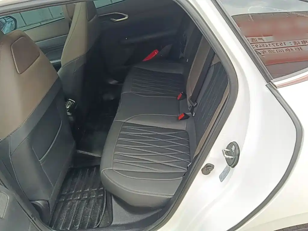 Changan Eado — миниатюра 17