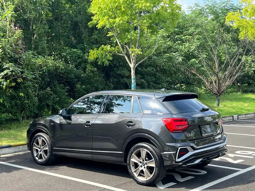 Audi Q2L — миниатюра 15