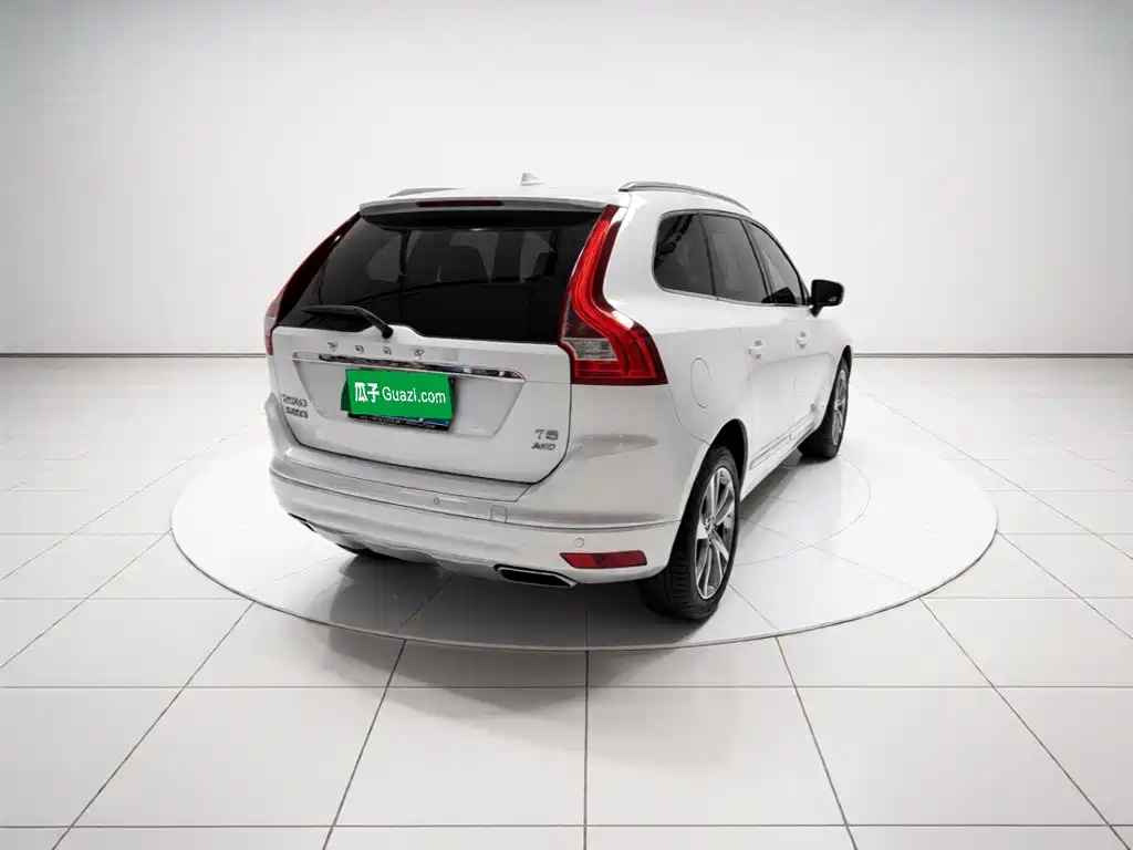 Volvo XC60 — миниатюра 5