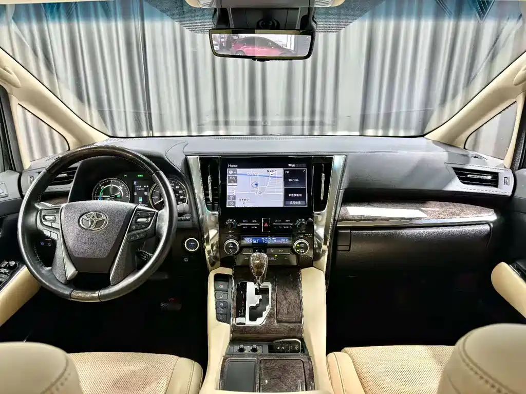Toyota Alphard 2020 2.5L Luxury