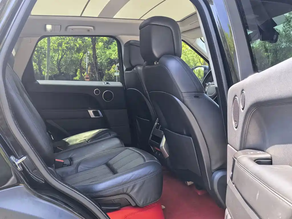Land Rover Sport — миниатюра 13