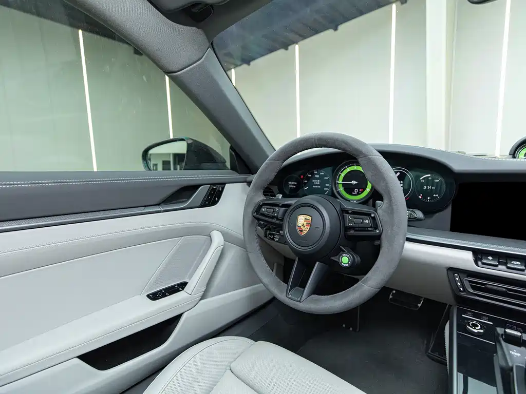 Porsche 911 — миниатюра 12