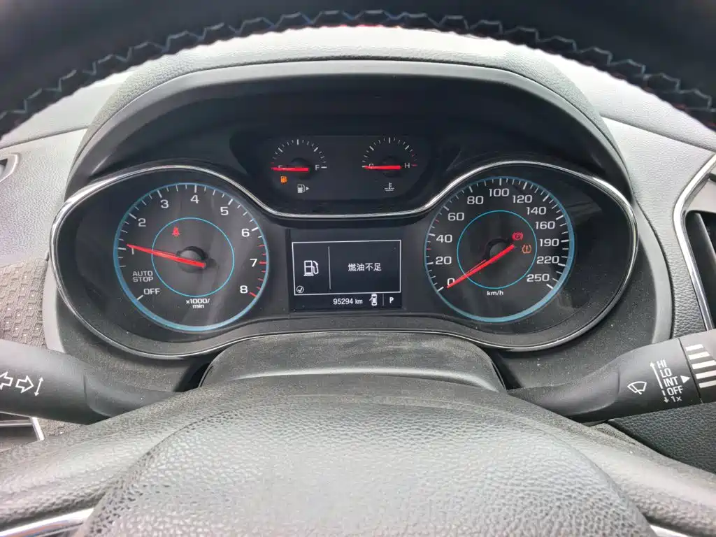 Chevrolet Cruze — миниатюра 11
