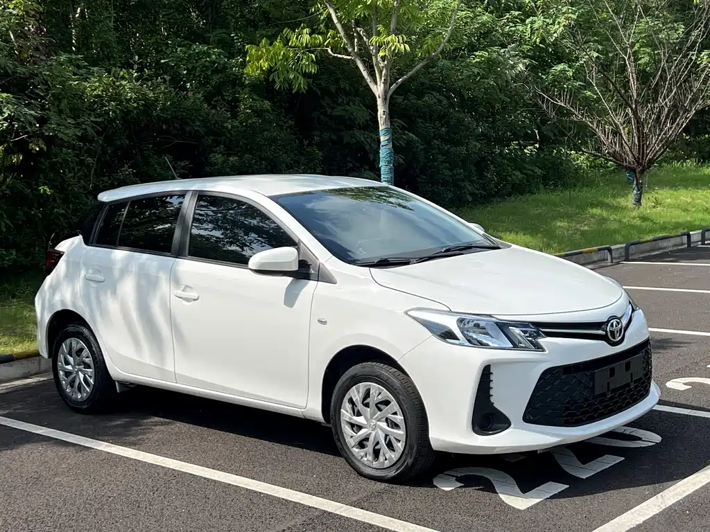 Toyota Vios FS — миниатюра 3