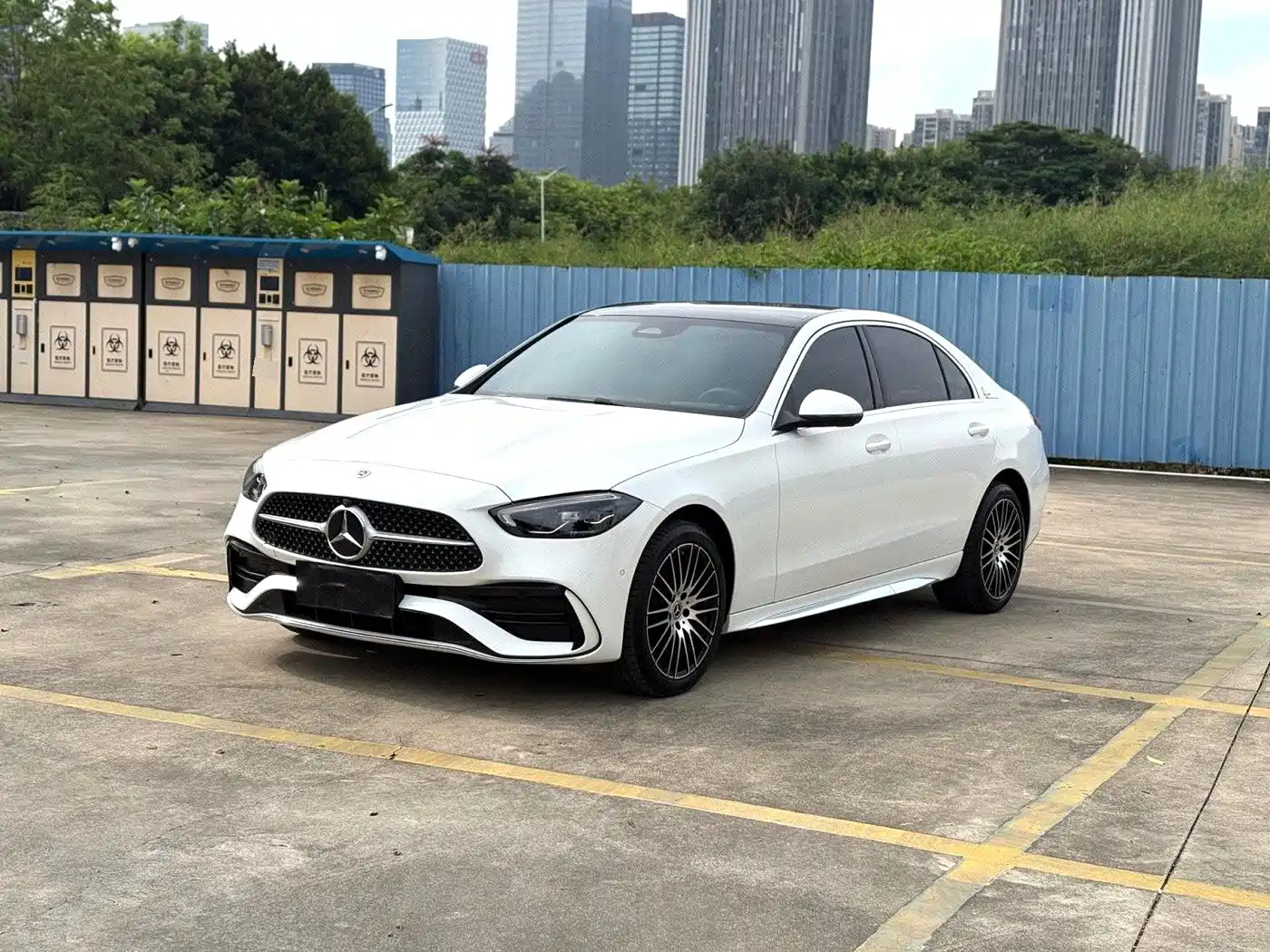 奔驰C级 2025款 改款 C 260 L 运动版 2024
