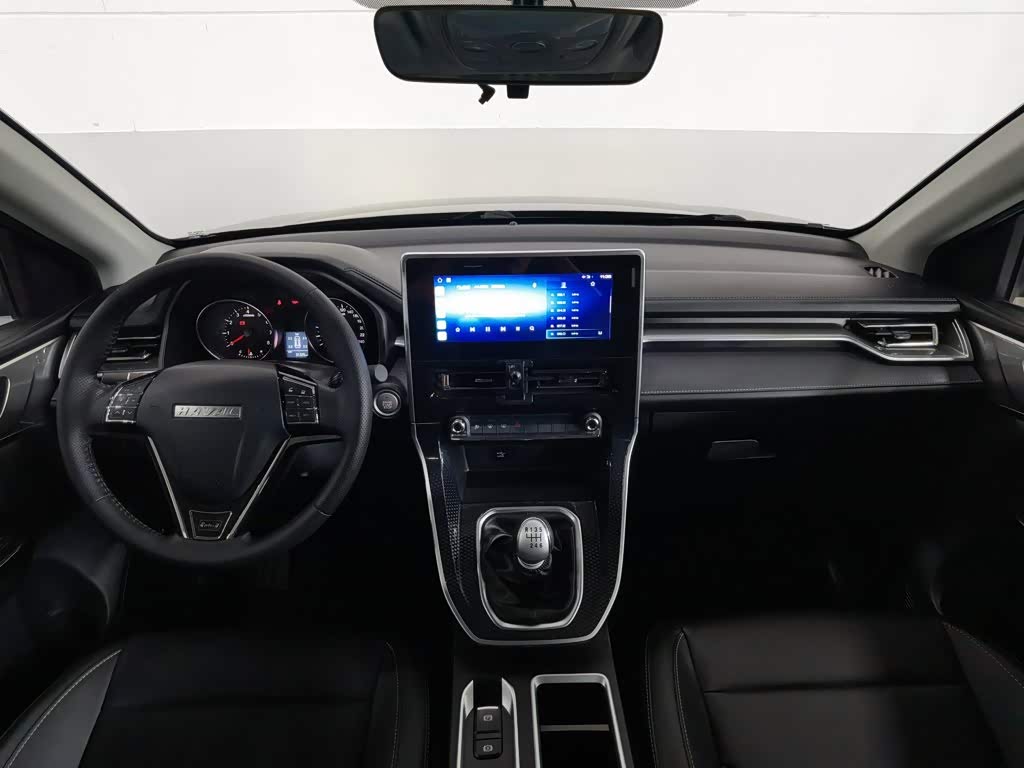 Haval Haval M6 1.5 л 2022 г. Чёрный, пробег 31300 км