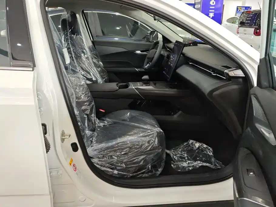 Changan Eado — миниатюра 7