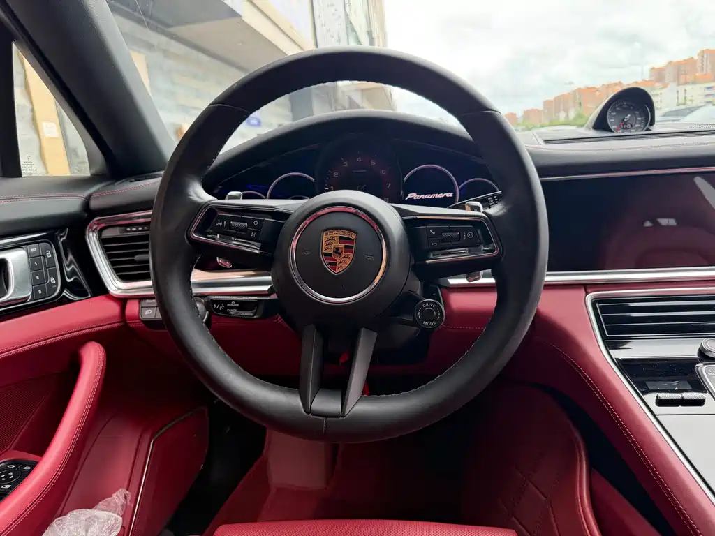 Porsche Panamera — миниатюра 6