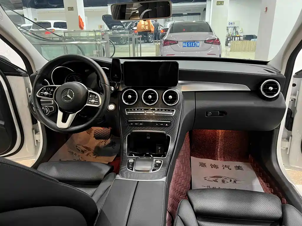 Mercedes-Benz C-Class — миниатюра 5