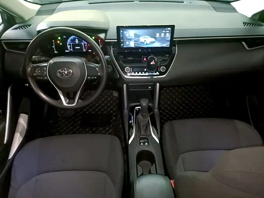 Toyota Frontlander — миниатюра 10