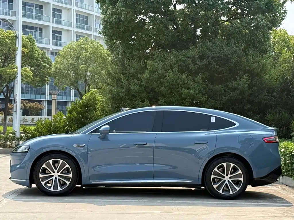 Luxeed R7 2024 667km Pro