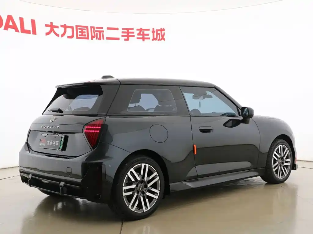 MINI MINI COOPER EV — миниатюра 13