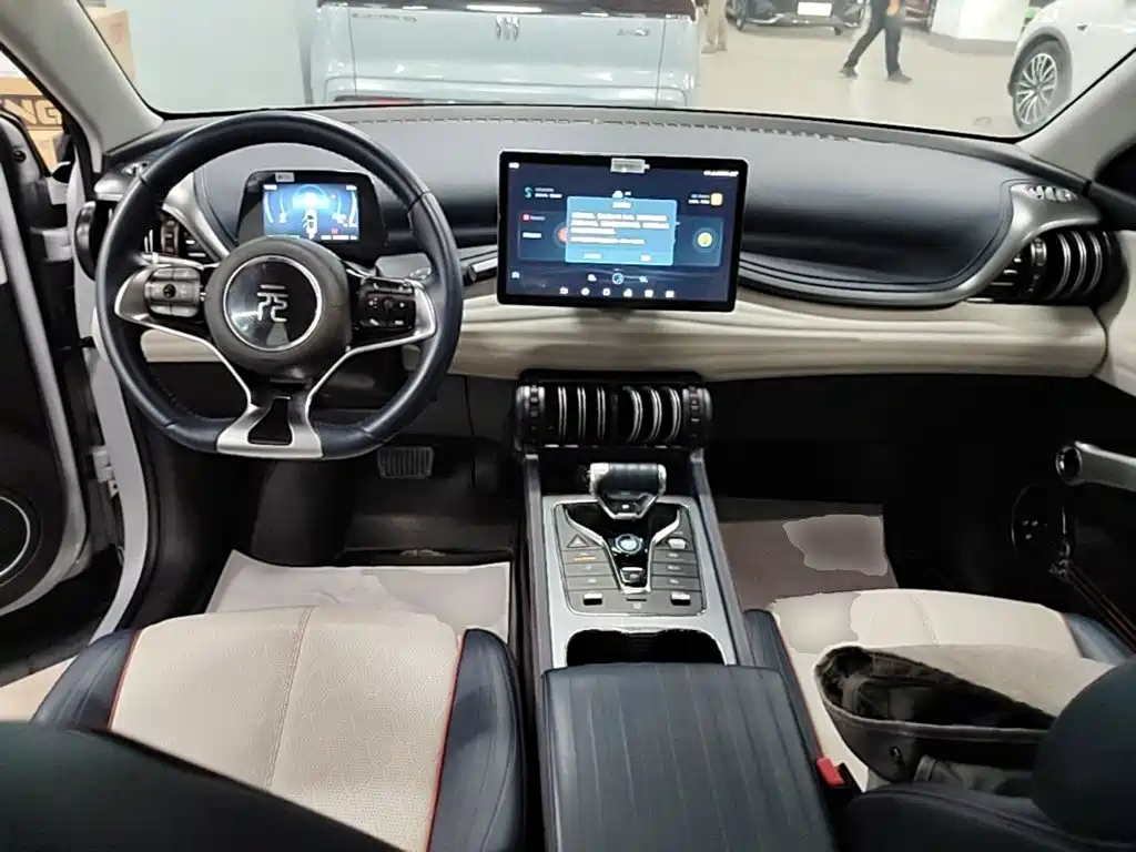 BYD Yuan Plus — миниатюра 10
