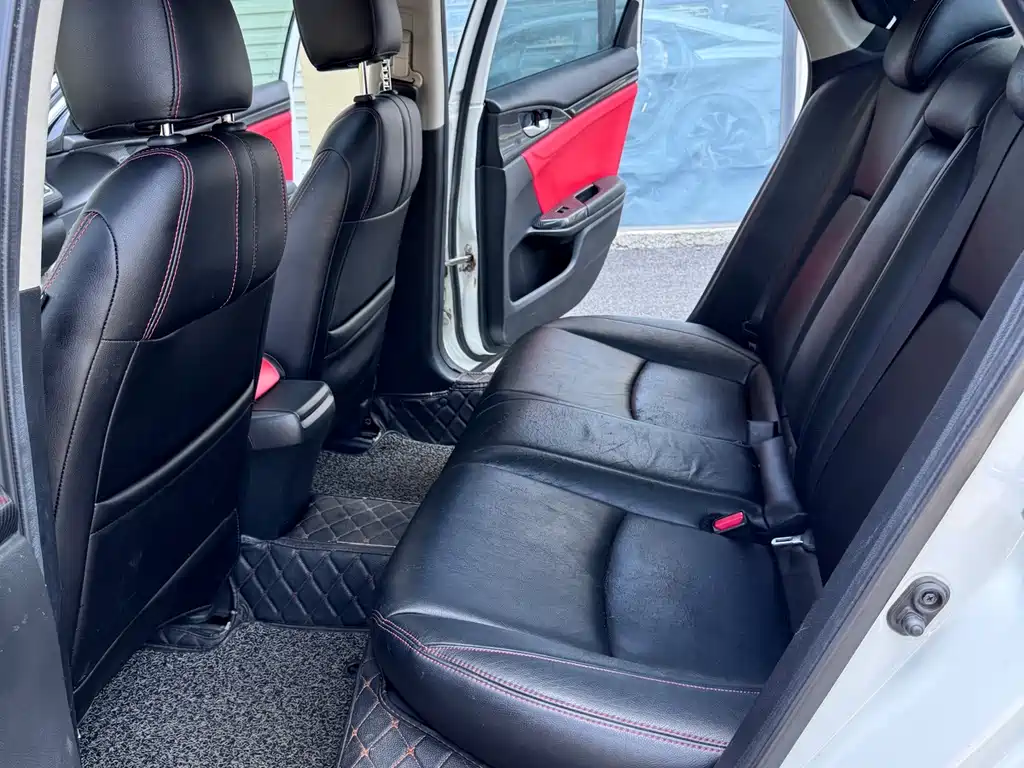 Honda Civic — миниатюра 13
