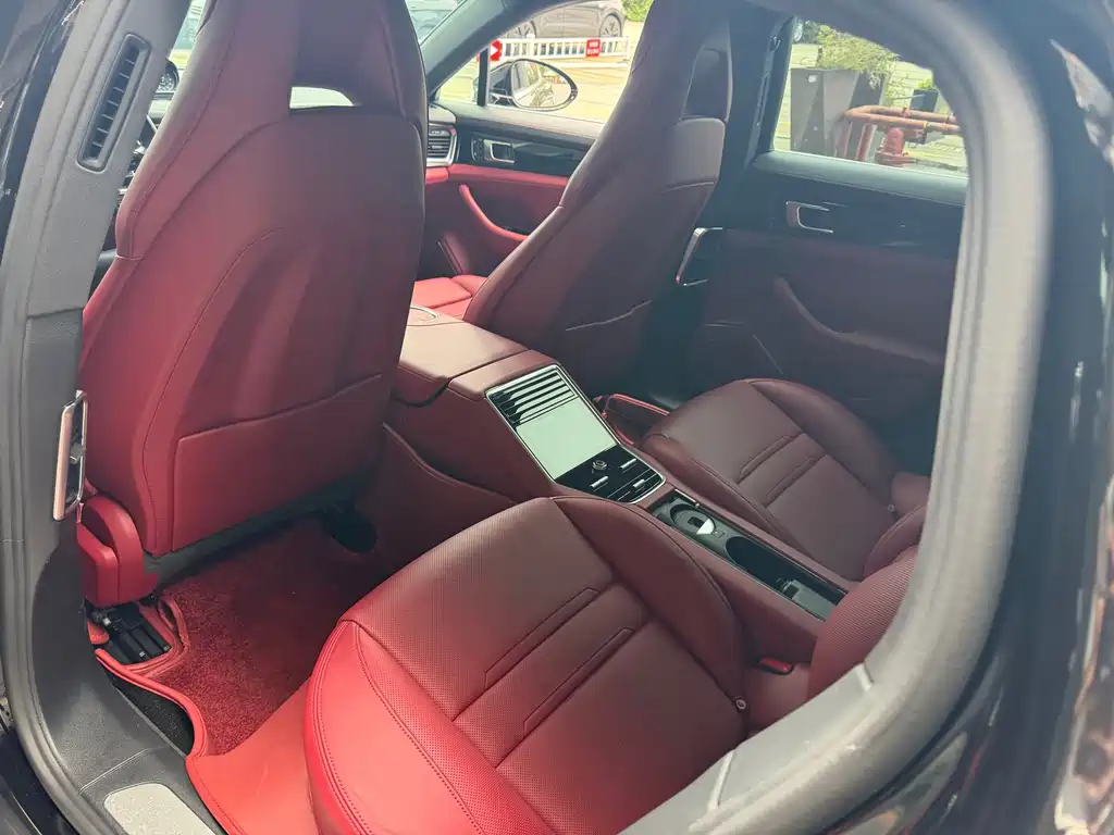 Porsche Panamera — миниатюра 18