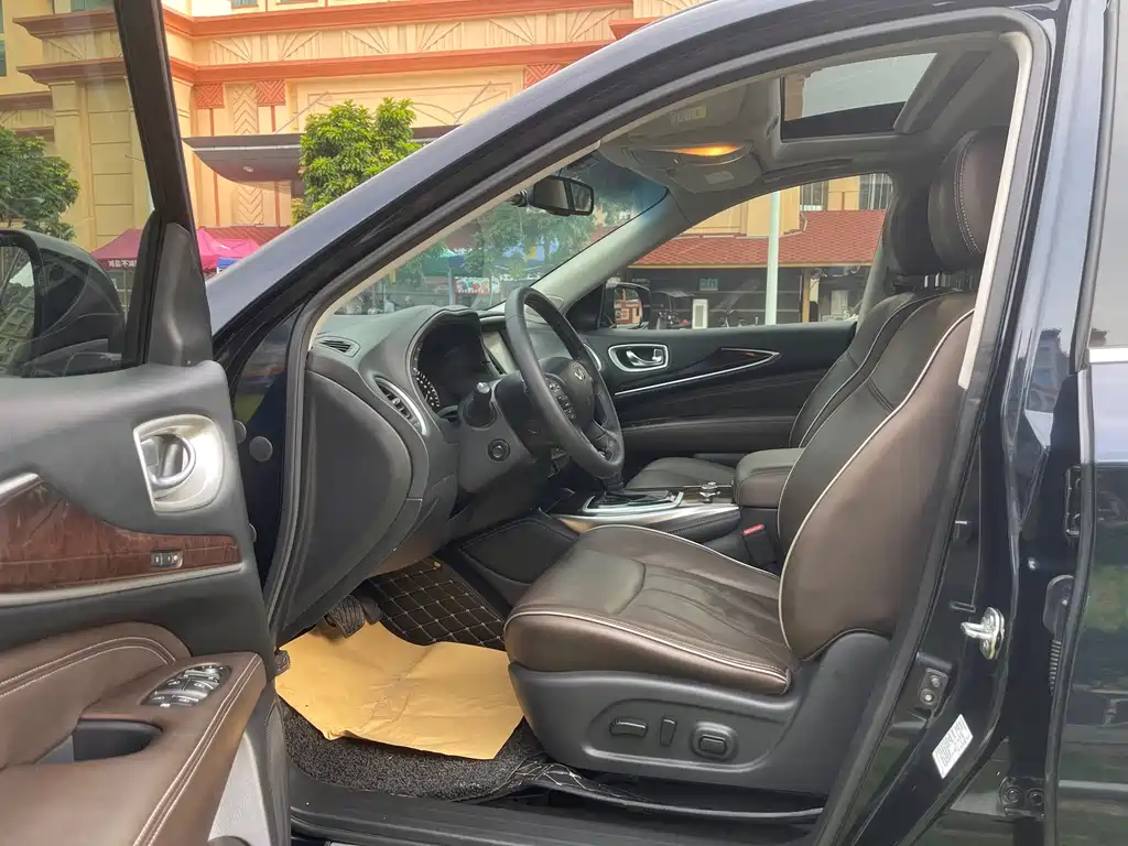 Infiniti QX60 (Import) — миниатюра 11