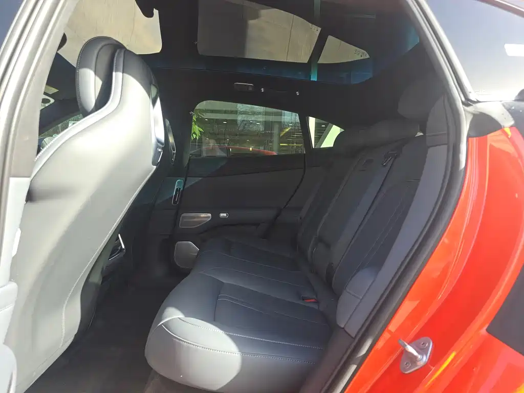 XIAOMI CAR XIAOMI YU7