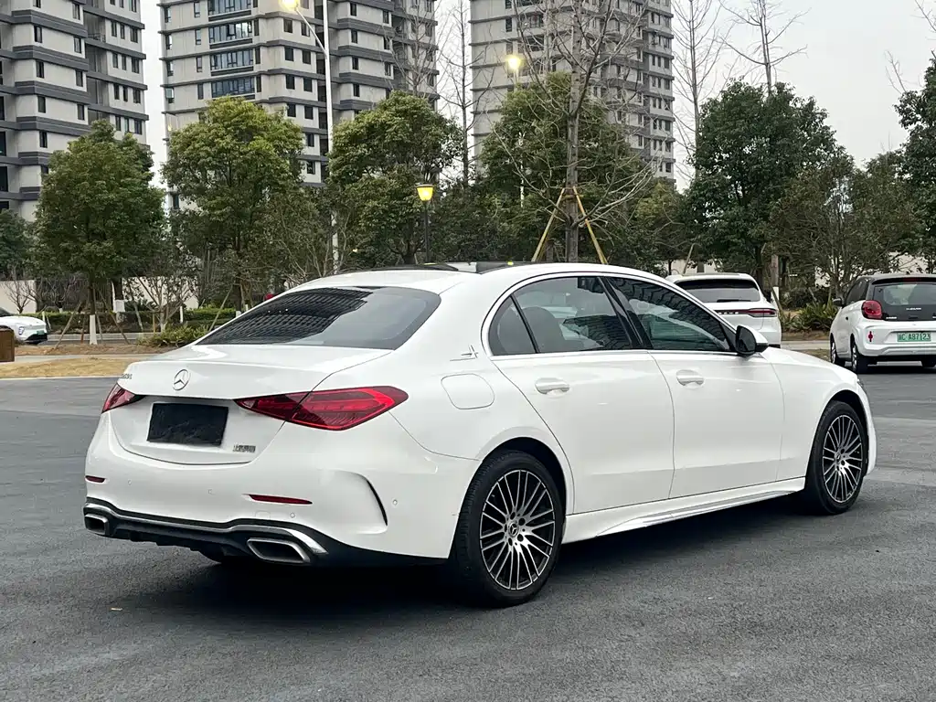 MERCEDES-BENZ C CLASS