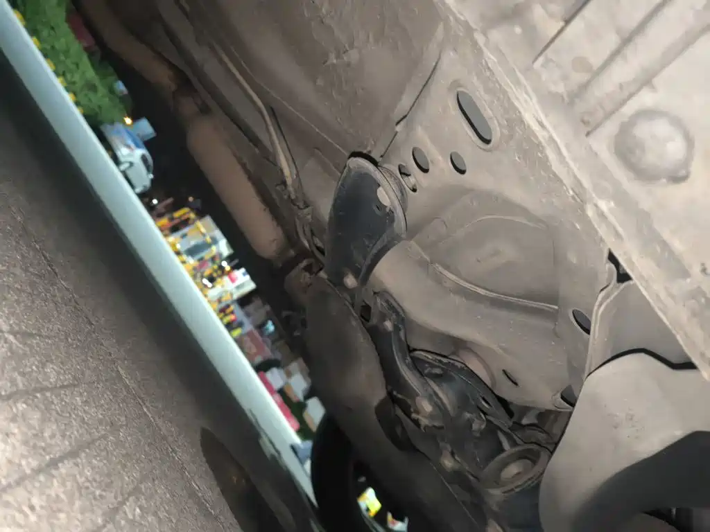 Ford Kuga — миниатюра 16