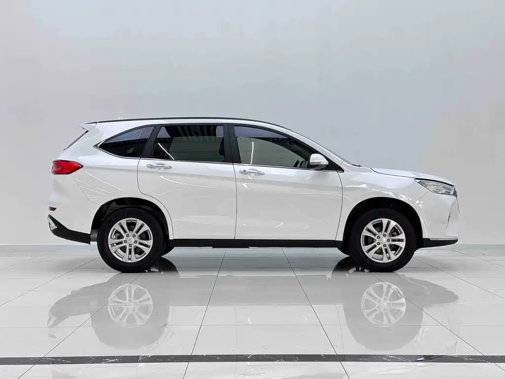 Haval M6 2023 PLUS 1.5T DCT Elite