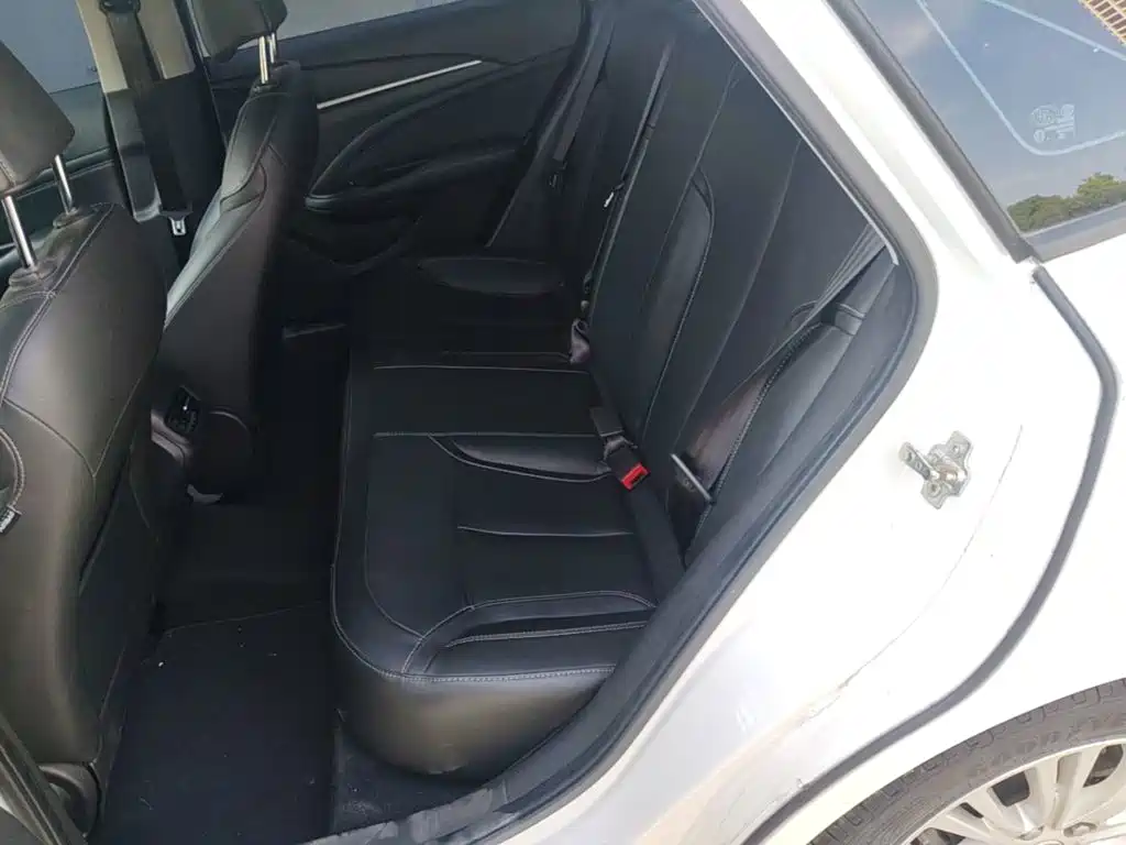 Buick Excelle — миниатюра 17