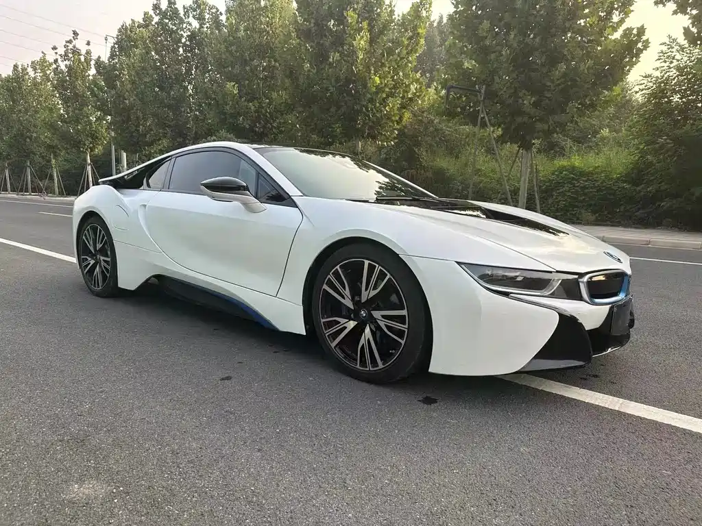 BMW i8 — миниатюра 3