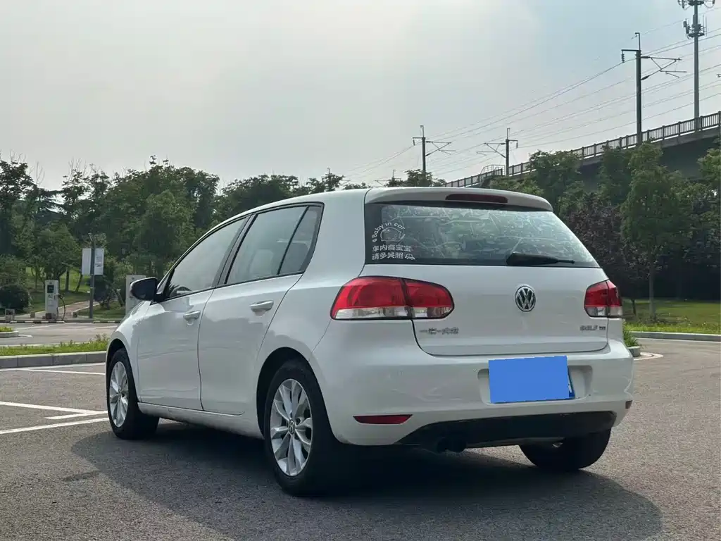 Volkswagen Golf 2012 1.4TSI AT Comfort