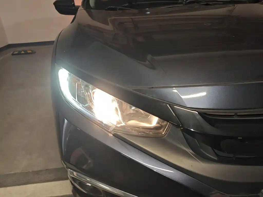 Honda Civic — миниатюра 7