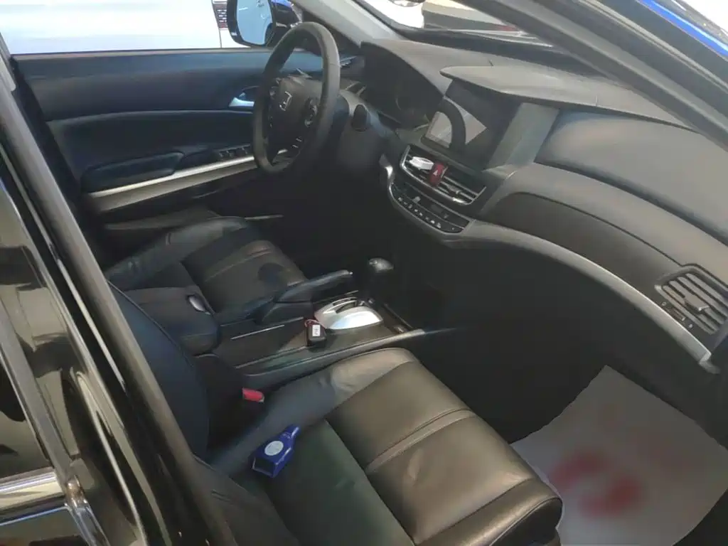 Honda Crosstour — миниатюра 25